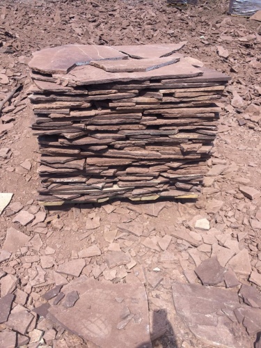 Плитняк лемезит бордовый для цоколя 1,5-2 см купить в Заречныом