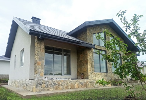 Плитняк златолит Уральский  для фасада купить в Заречныом