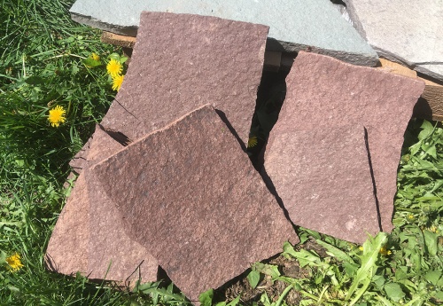 Плитняк лемезит бордовый для цоколя 1,5-2 см купить в Заречныом