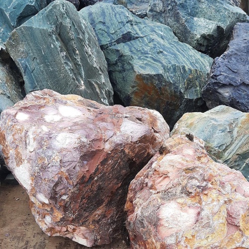 Ландшафтные глыбы красно-фиолетовые 200-1000 килограмм купить в Заречныом