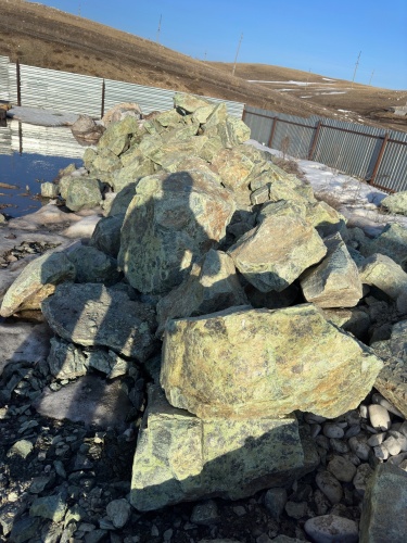 Камни для ландшафтного дизайна зелёные 10-60 килограмм купить в Заречныом