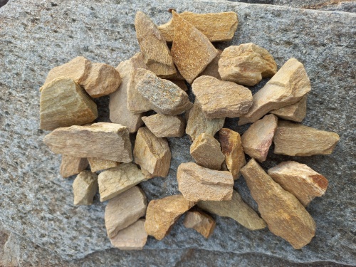 Златолит жёлтый декоративная каменная крошка купить в Заречныом