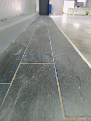 Плитка чёрная из натурального камня фасадная 30 см * 5 см, толщина 7 мм -30 мм купить в Заречныом