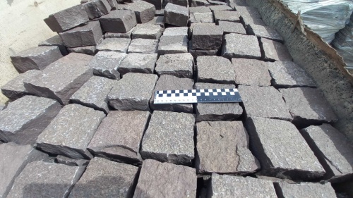 Лемезит колотая брусчатка 10 * 10 см. для парковки купить в Заречныом